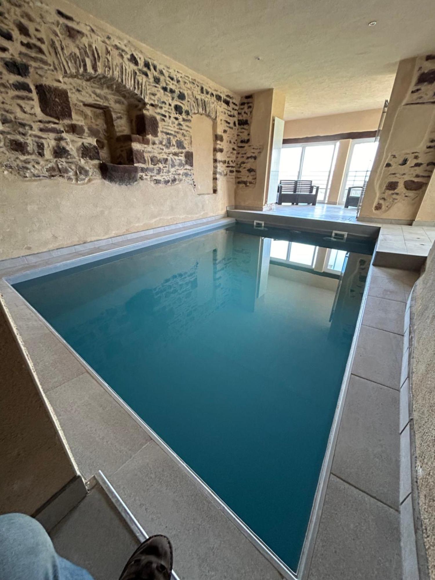 Le Domaine Du Bez Gite De Michel Piscine Sauna Hammam Spa Saint-Laurent-dʼOlt Exterior foto
